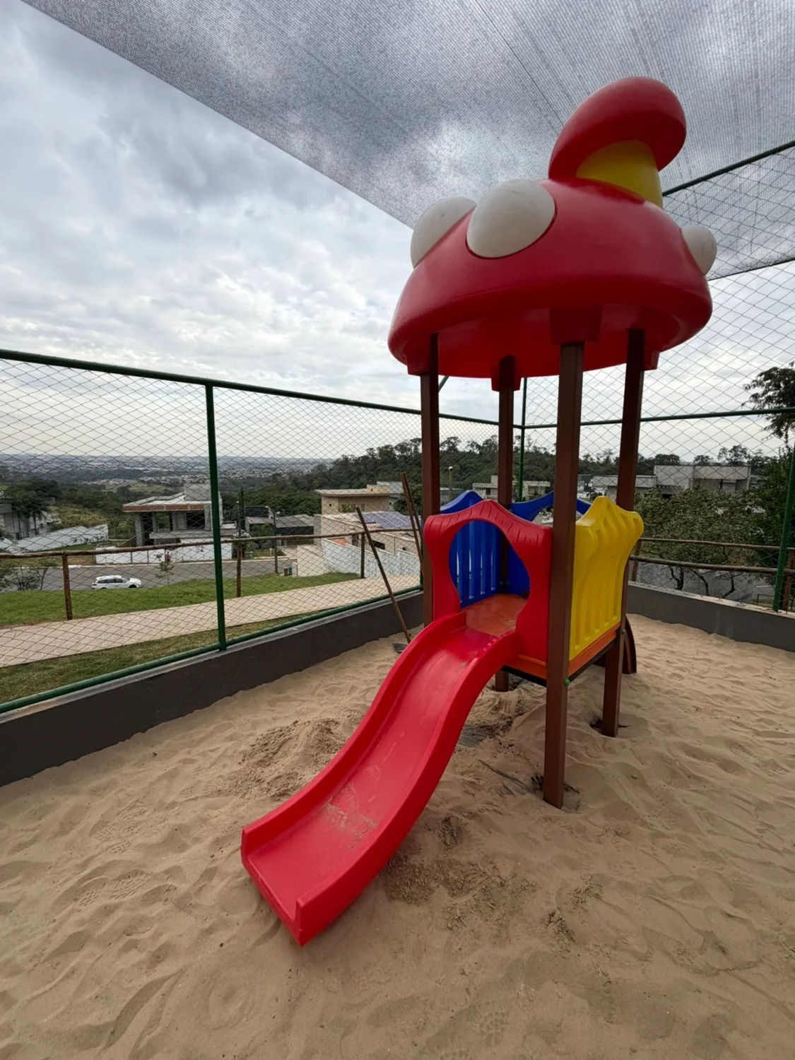 Playground do Condomínio do Lago